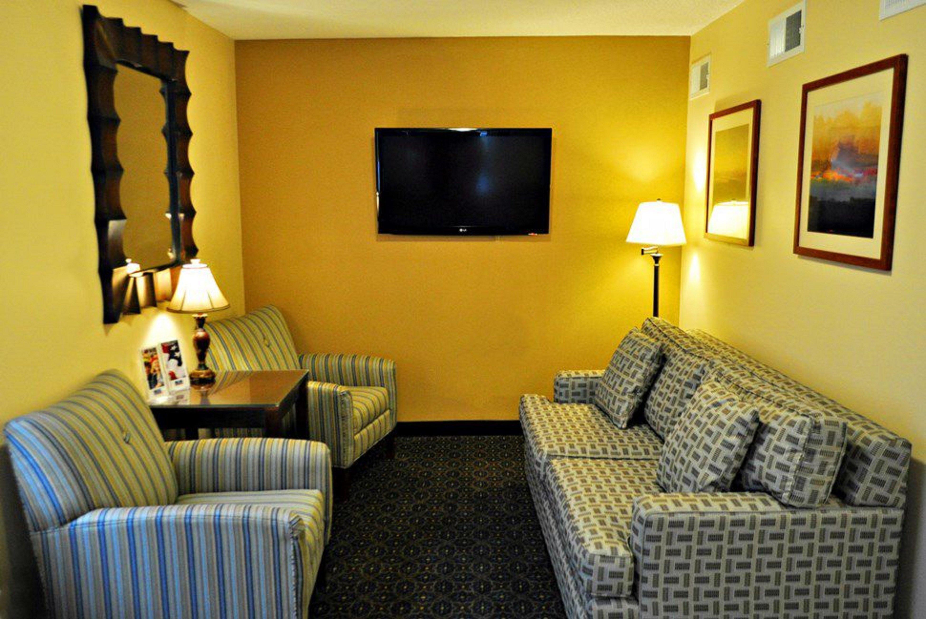 Candlewood Suites Raleigh Crabtree By Ihg Exterior foto