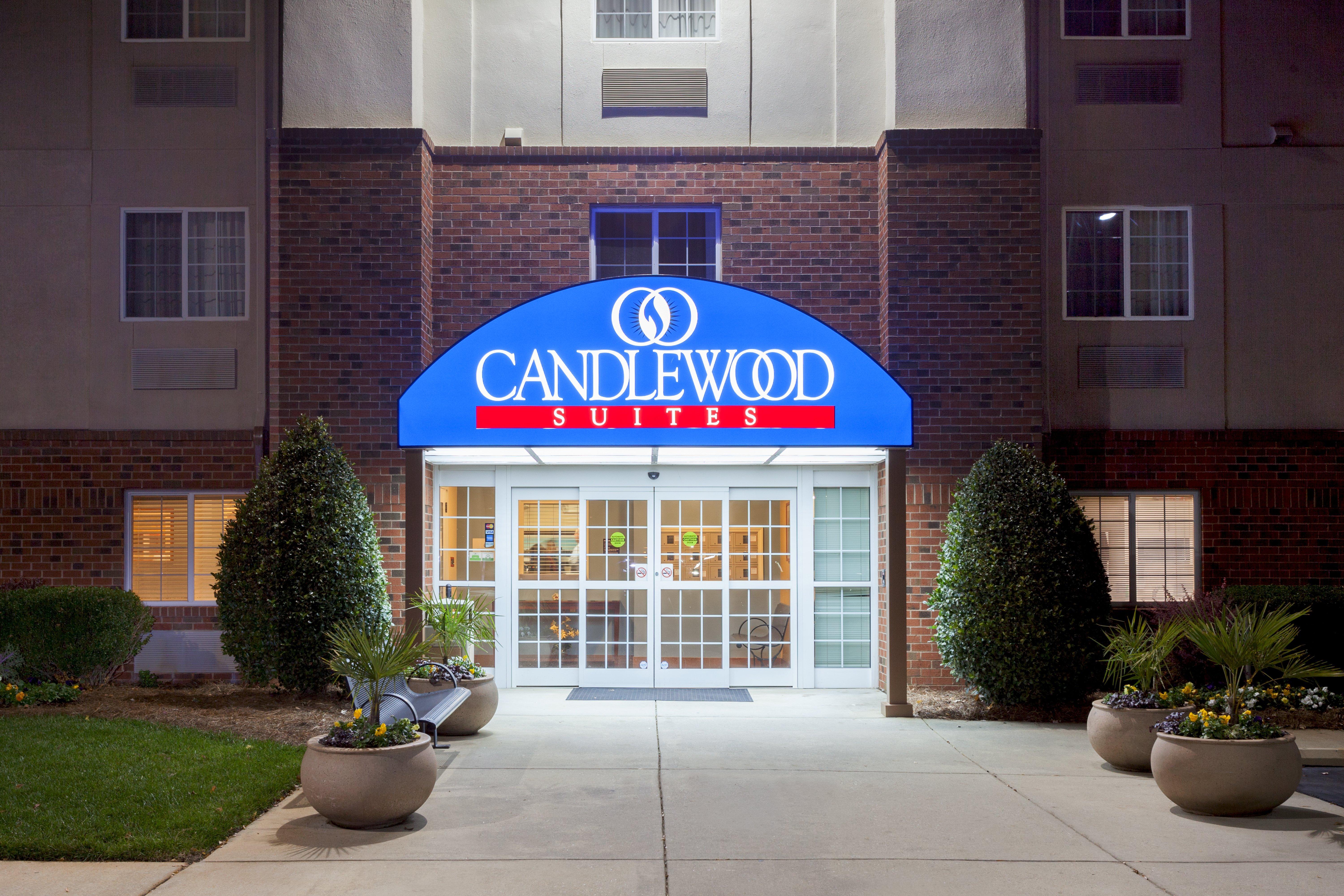 Candlewood Suites Raleigh Crabtree By Ihg Exterior foto