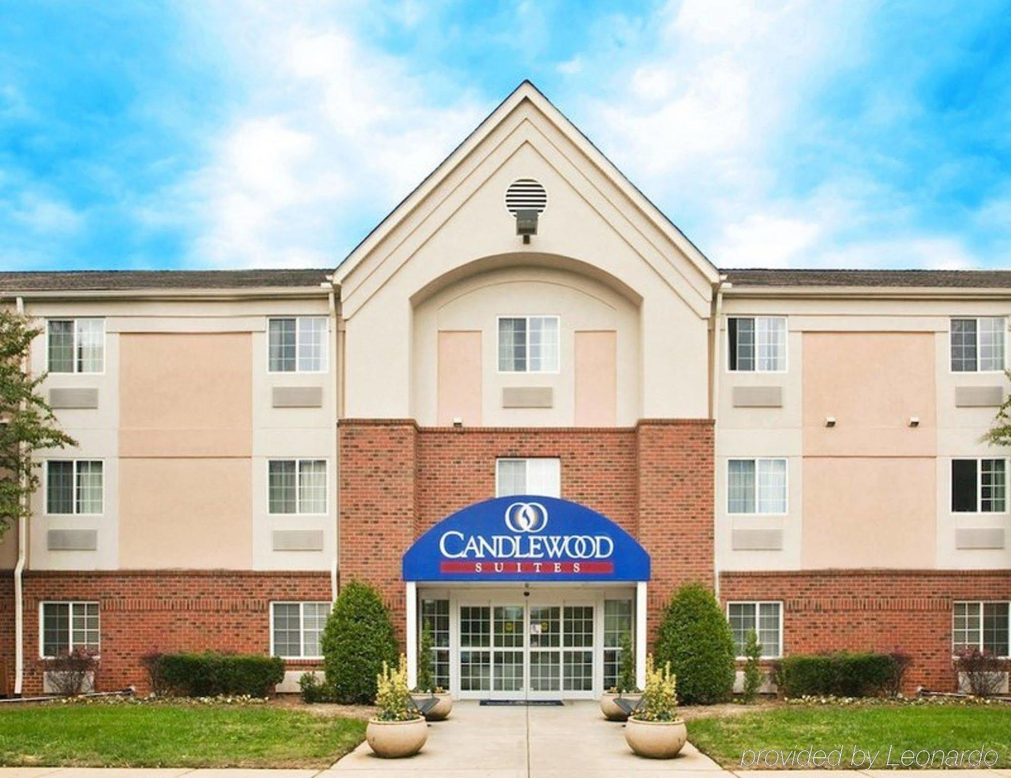 Candlewood Suites Raleigh Crabtree By Ihg Exterior foto