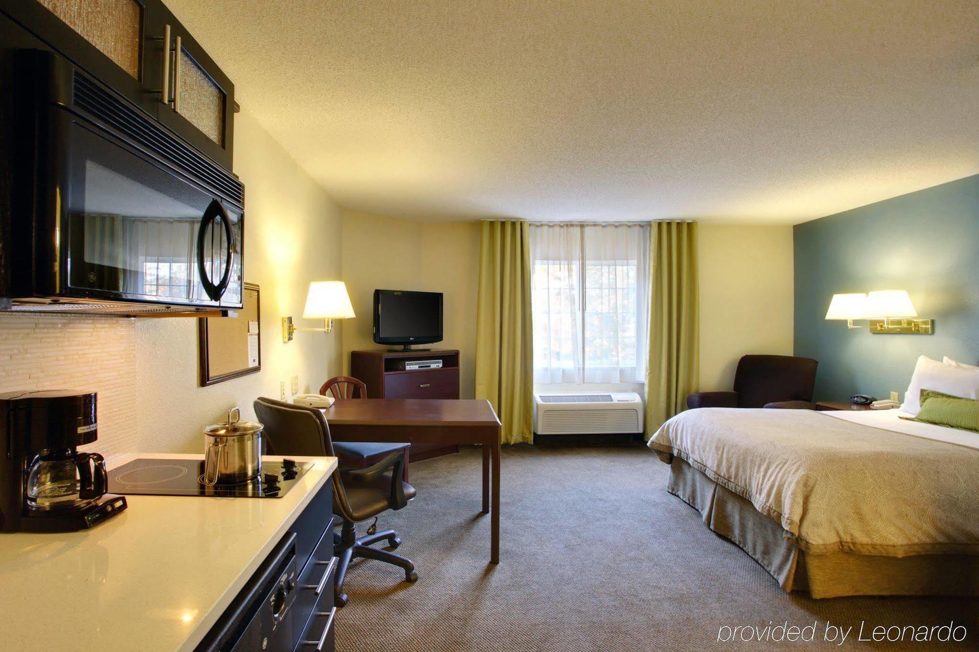 Candlewood Suites Raleigh Crabtree By Ihg Exterior foto