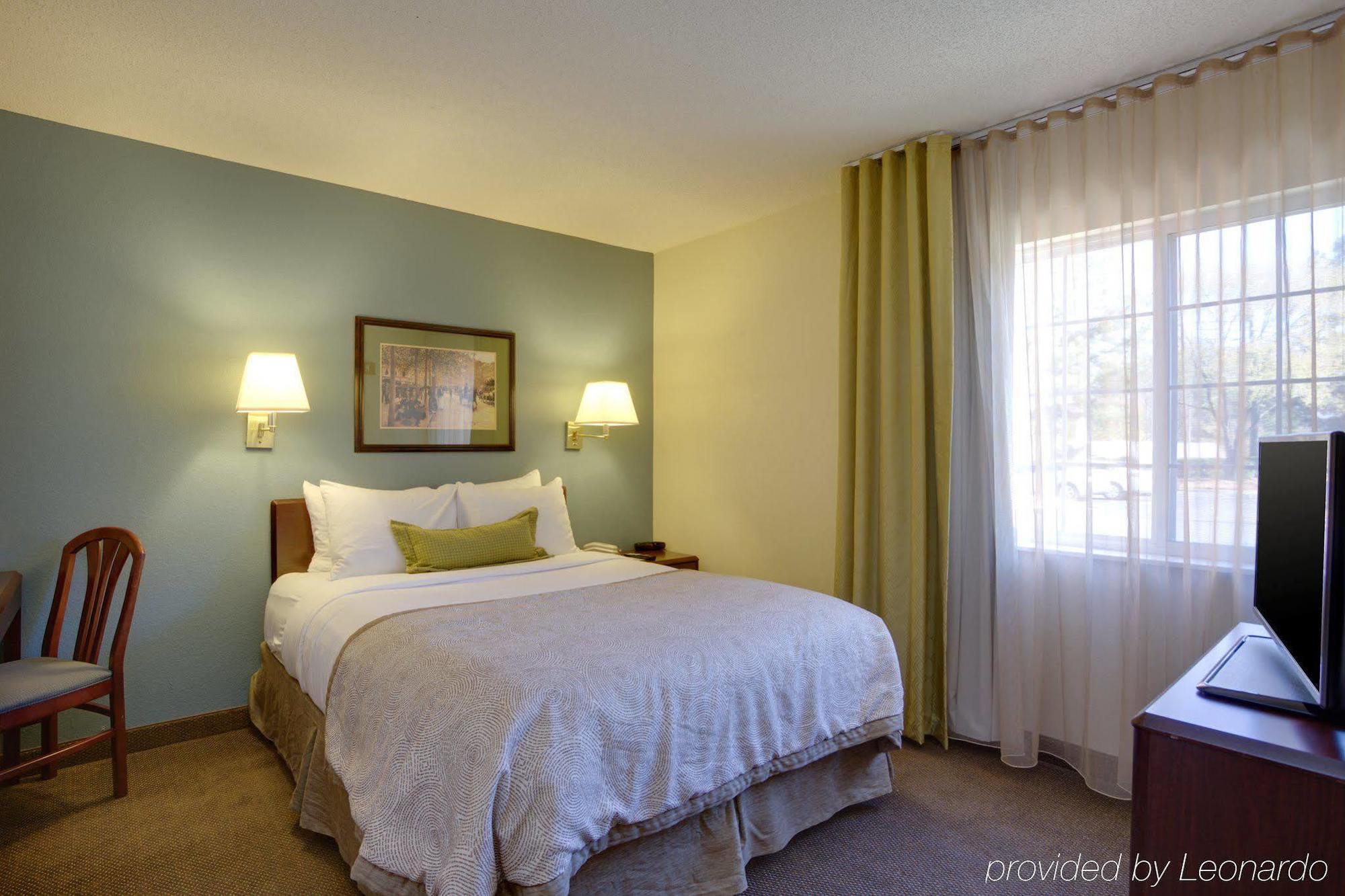Candlewood Suites Raleigh Crabtree By Ihg Exterior foto