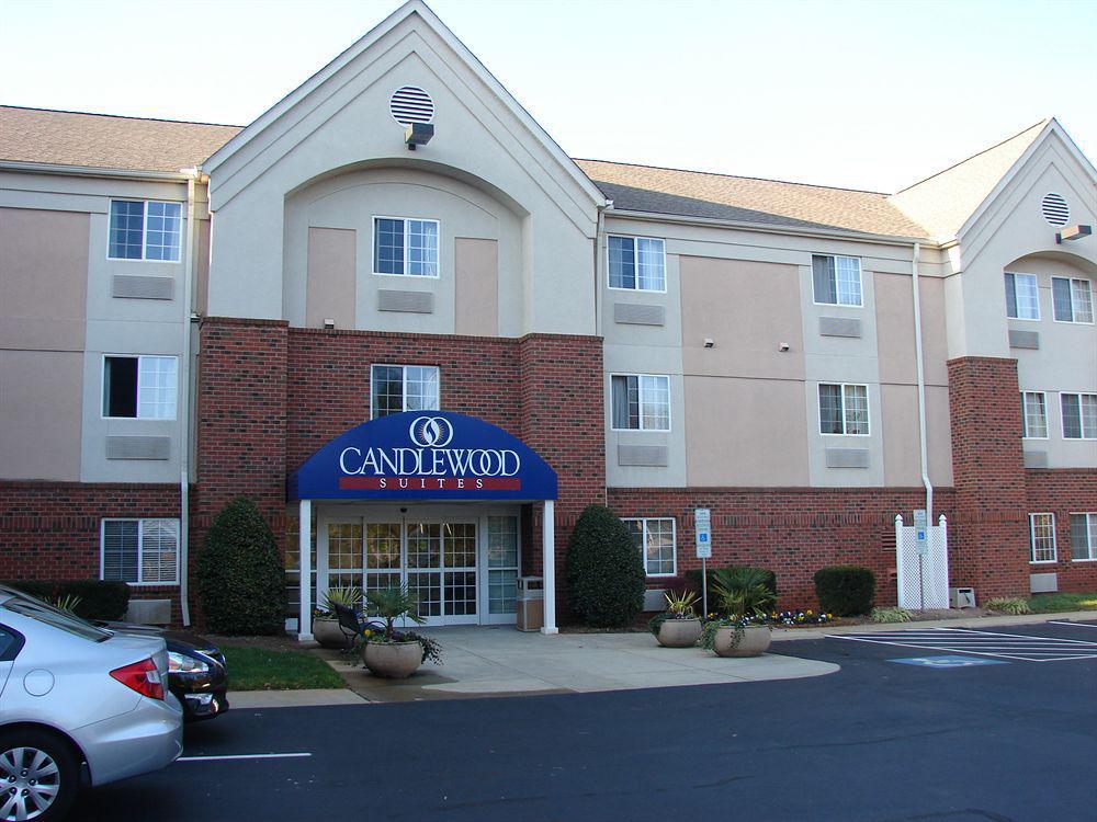Candlewood Suites Raleigh Crabtree By Ihg Exterior foto